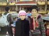 Cô giáo Hoàng Thị Minh Anh đi làm công tác từ thiện ở các nhà trường ở Trùng Khánh - Cao Bằng năm 2012