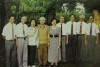 Năm 2000, các anh em của cụ Hoàng Thúc Cảnh đến chúc tết Đại tướng Võ Nguyên Giáp tại thủ đô Hà Nội.