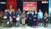 Hội bảo trợ Người khuyết tật và Trẻ em mồ côi thị xã Ba Đồn tặng quà  nhân kỷ niệm ngày người khuyết tật Việt Nam 18-4