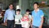 Lãnh đạo thị xã Ba Đồn thăm, tặng quà cho các em thiếu nhi có hoàn cảnh khó khăn nhân dịp 01/6.