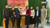 Đồng chí Trương An Ninh- UVTV Tỉnh ủy, Bí thư Thị ủy Ba Đồn thăm và tặng quà cho trẻ khuyết tật tại Trung tâm Giáo dục trẻ khuyết tật Quảng Trạch