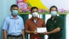 Hội Cựu chiến binh thị xã Ba Đồn tặng quà hỗ trợ phường Quảng Thọ trong công tác phòng, chống dịch Covid- 19,