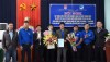Hội LHTN thị xã trao quyết định thành lập câu lạc bộ Thanh niên khởi nghiệp thị xã Ba Đồn.