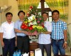 Đồng chí  Trương An Ninh - TUV, Bí thư Thị ủy Ba Đồn đến thăm, tặng hoa chúc mừng Đài Truyền thanh- Truyền hình thị xã Ba Đồn nhân ngày Báo chí Cách mạng Việt Nam 21.6