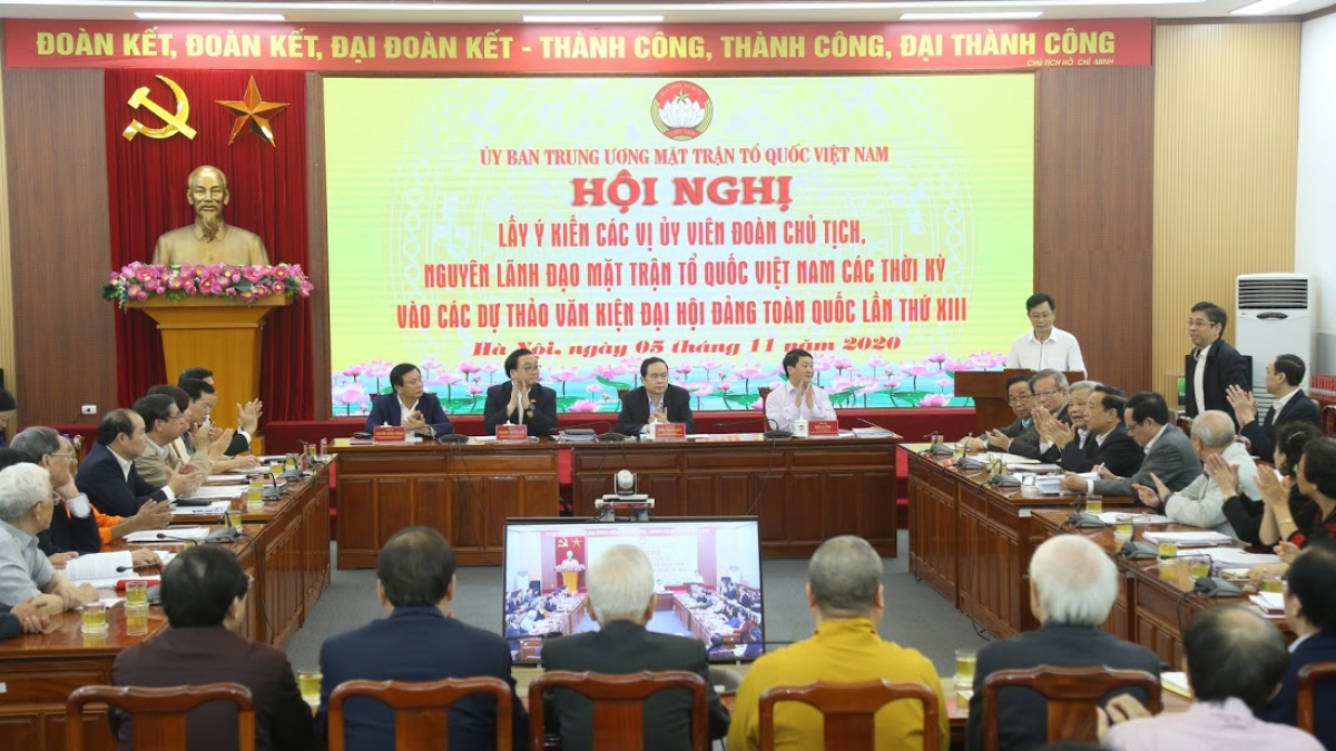7 Ủy ban Trung ương Mặt trận Tổ quốc Việt Nam đã tổ chức 4 Hội nghị, đã tổng hợp được 65 ý kiến phát biểu trực tiếp và trên 240 ý kiến đóng góp bằng văn bản vào Dự thảo Văn kiện Đại hội XIII