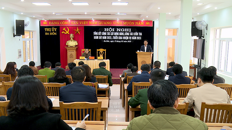 Đảng bộ thị xã Ba Đồn tăng cường xây dựng tổ chức cơ sở Đảng vững mạnh.