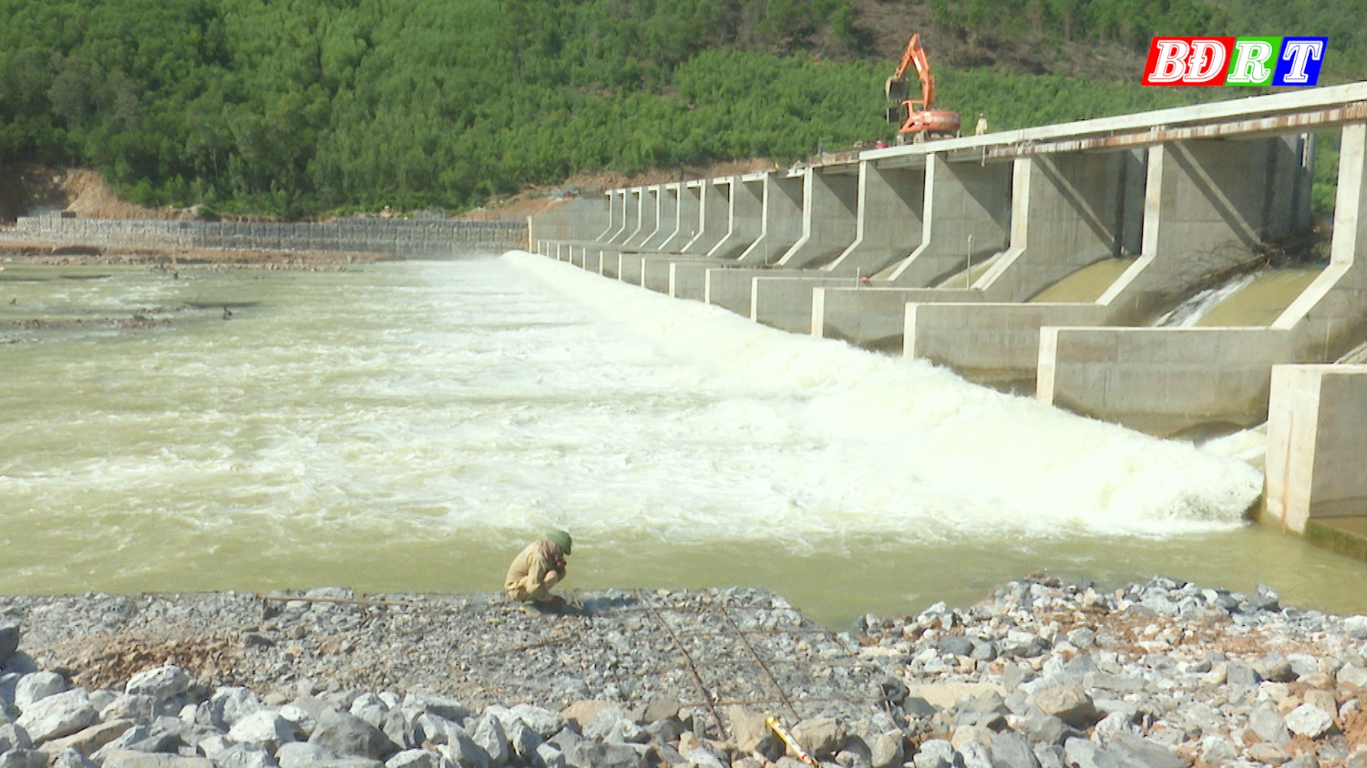 Đập thủy lợi Rào Nan góp phần điều tiết nước sản xuất, đảm bảo ngăn dòng khi lũ đổ về