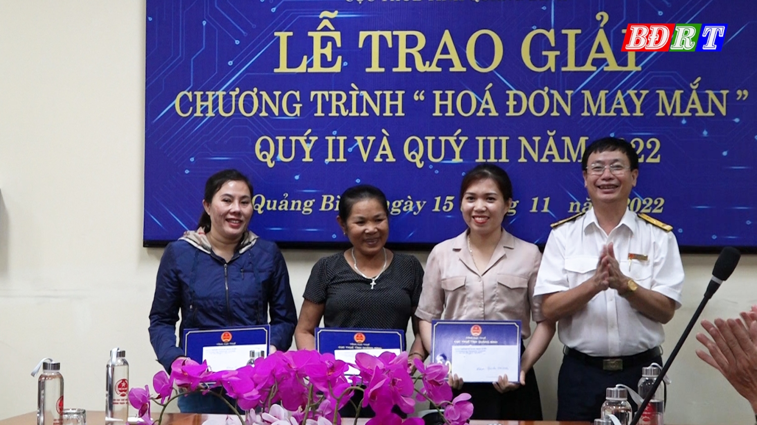 03 Cá nhân, hộ kinh doanh tại khu vực Quảng Trạch Ba Đồn trúng giải ba “Hóa đơn may mắn” quý II và quý III năm 2022