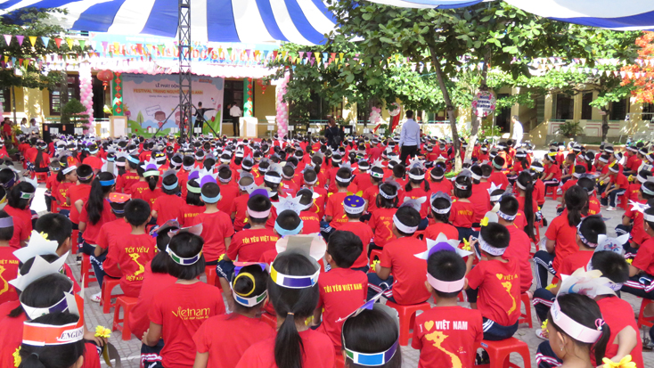 Để phòng tránh dịch bệnh Covid-19 đang ngày càng lan rộng, học sinh Quảng Bình tiếp tục kéo dài thời gian nghỉ học để bảo đảm an toàn.