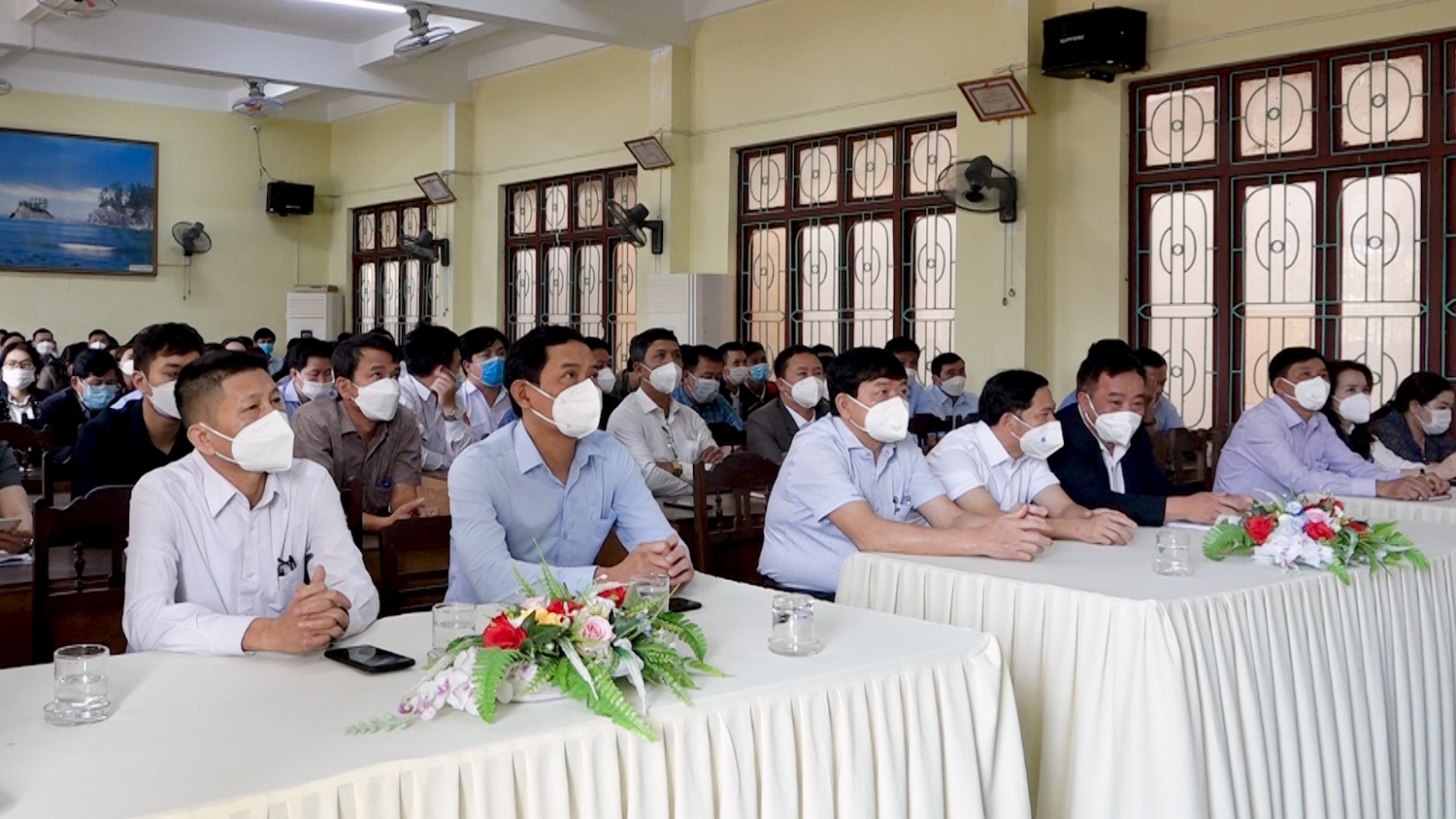 Đảng bộ Cơ quan Chính quyền thị xã tham gia học tập, quán triệt chuyên đề năm 2022 về học tập làm theo tư tưởng, đạo đức, phong cách Hồ Chí Minh