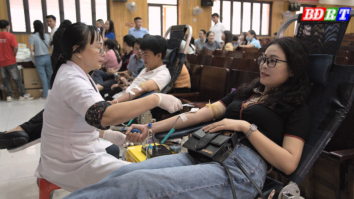 Phong trào hiến máu tình nguyện đợt 2 đã thu về nhiều đơn vị máu giúp cứu sống người bệnh