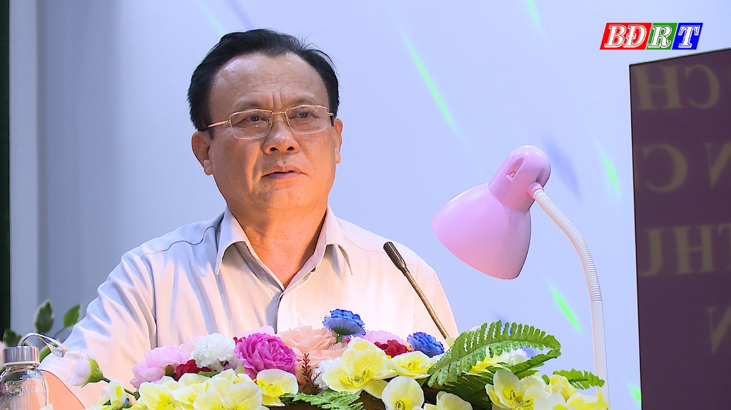 Đồng chí Phạm Duy Quang PBT TT Thị ủy Chủ tịch HĐND thị xã phát biểu chỉ đạo tại buổi tọa đàm