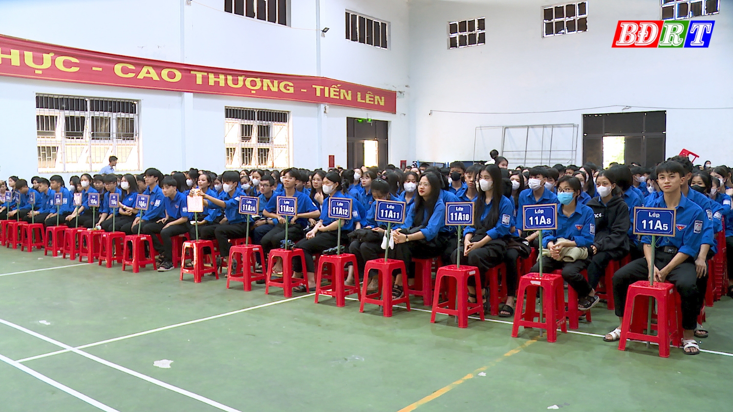 Đông đảo học sinh Trường THPT Lương Thế Vinh tham dự