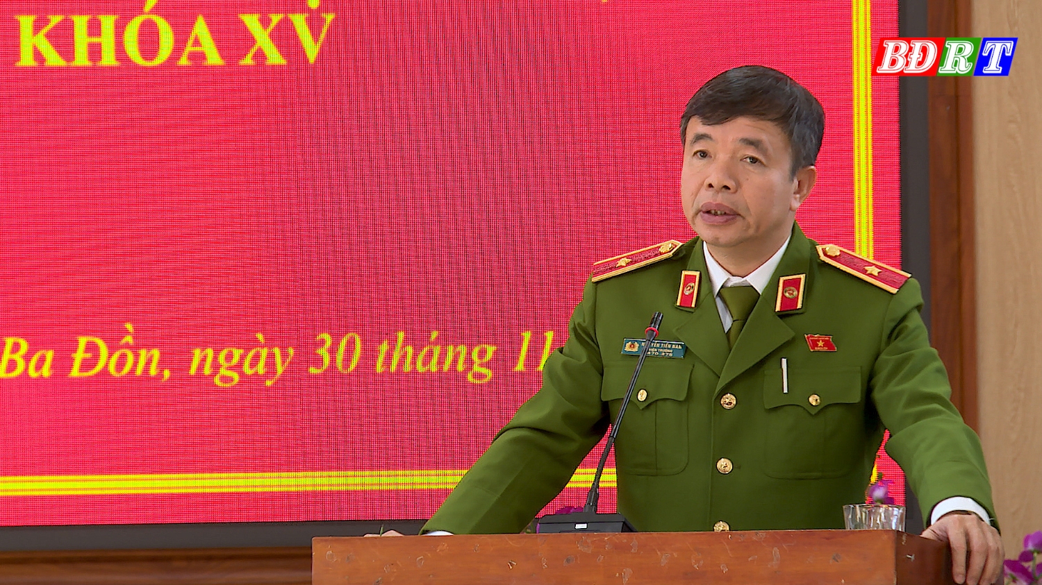 Thiếu tướng Nguyễn Tiến Nam, Viện trưởng Viện khoa học hình sự (Bộ Công an) tiếp thu các ý kiến tổng hợp chuyển đến các bộ, ngành chức năng xem xét giải quyết