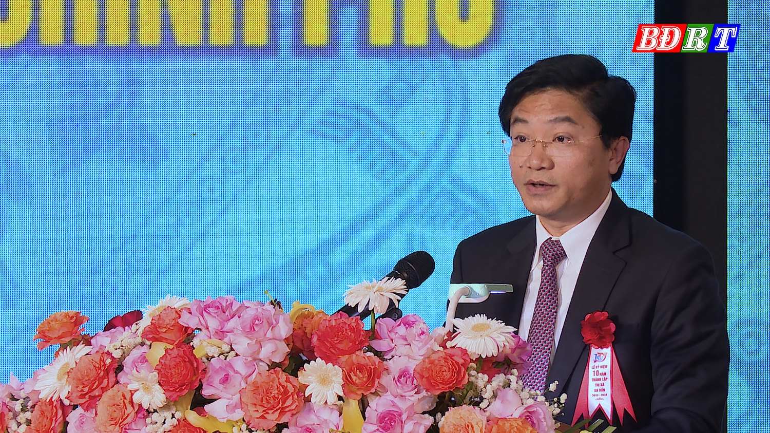 Đồng chí Trương An Ninh UVTV Tỉnh ủy Bí thư Thị ủy Ba Đồn phát biểu tại lễ kỷ niệm