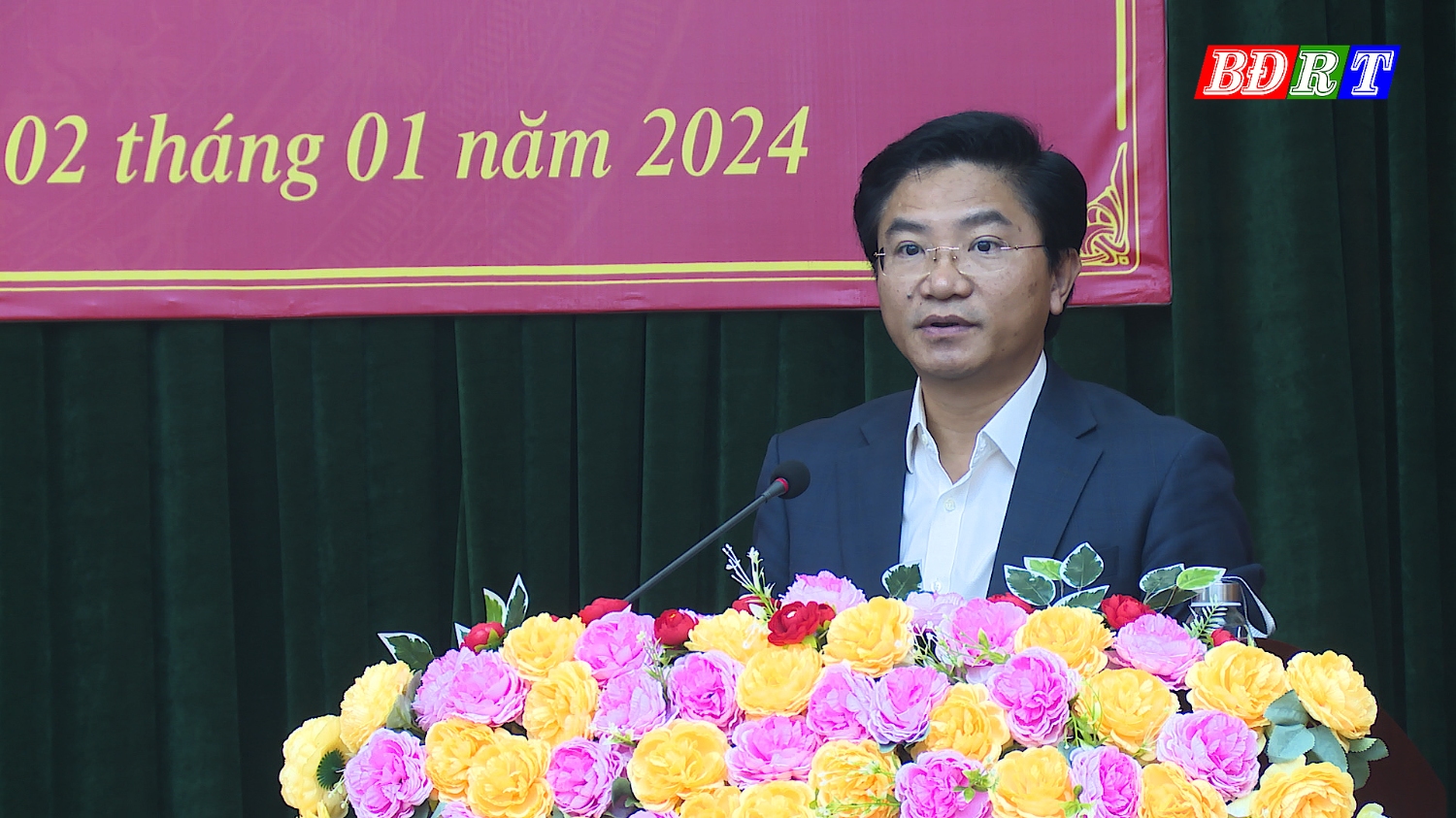 Đồng chí Trương An Ninh, UVTV Tỉnh ủy - Bí thư Thị ủy Ba Đồn phát biểu tại hội nghị.