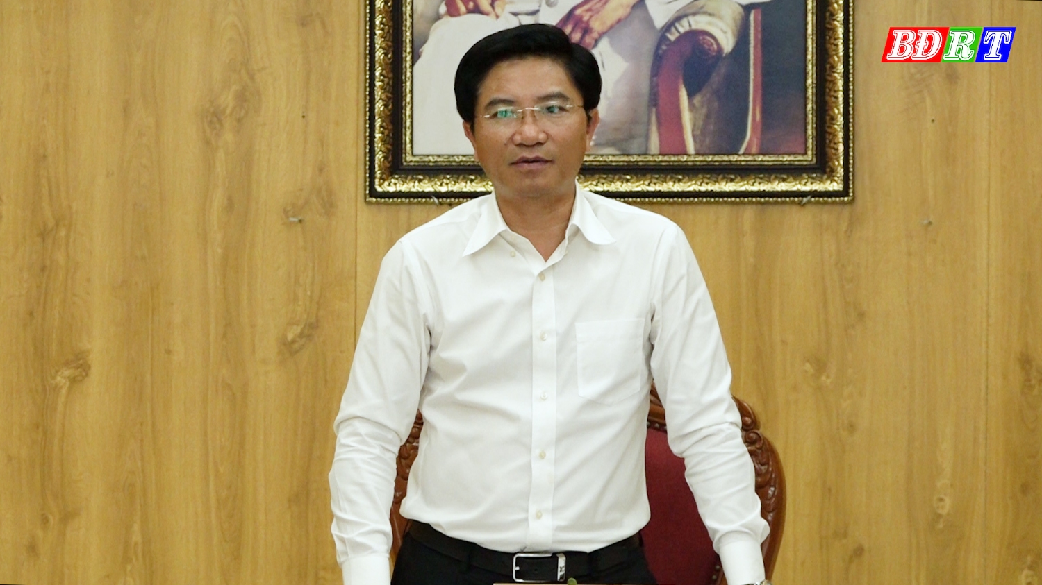 Đồng chí Trương An Ninh UVTV Tỉnh ủy, Bí thư Thị ủy Ba Đồn phát biểu tại hội nghị