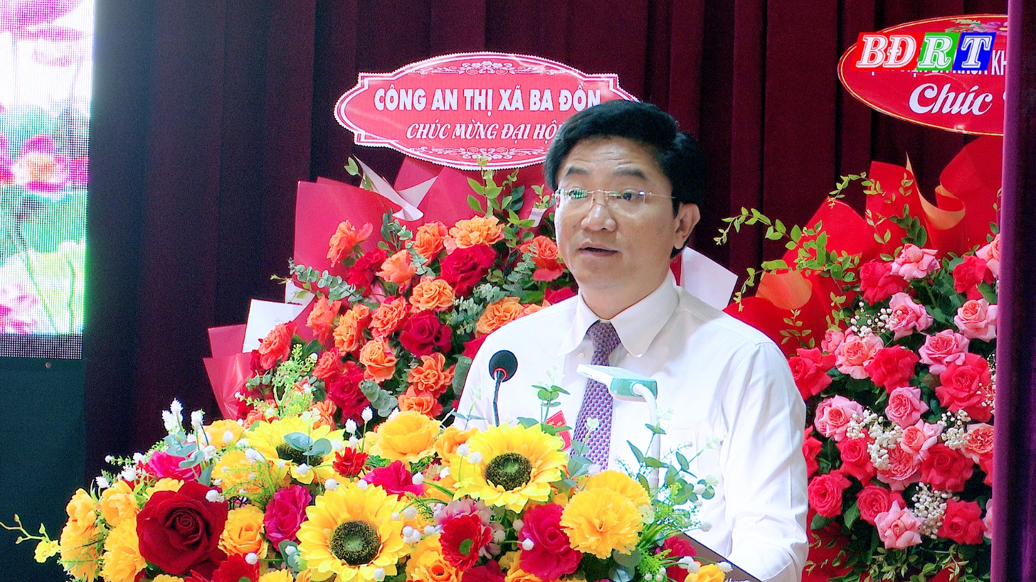 Đồng chí Trương An Ninh UVTV Tỉnh ủy Bí thư Thị ủy Ba Đồn phát biểu tại Đại hội