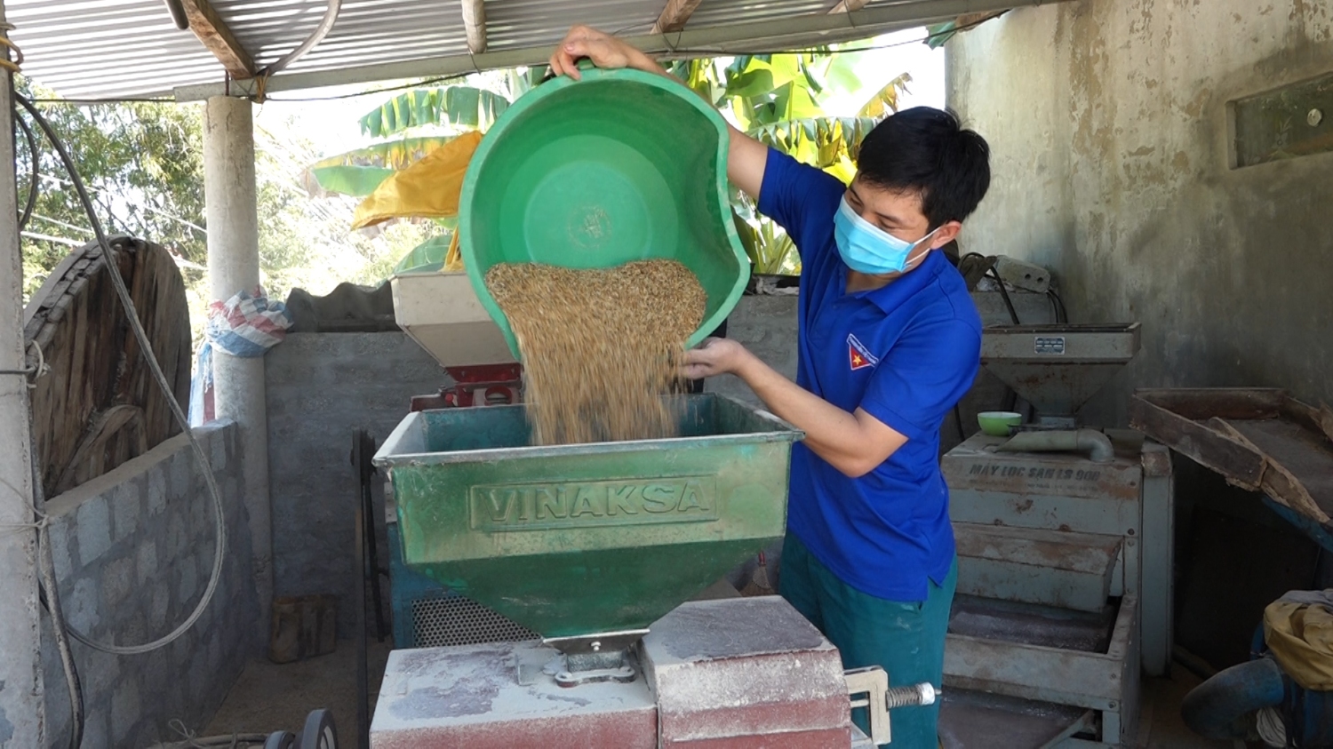 Hiệu quả mô hình nuôi giun quế bằng rác thải hữu cơ ở Hà Nam  Cơ Khí Đức  Mạnh