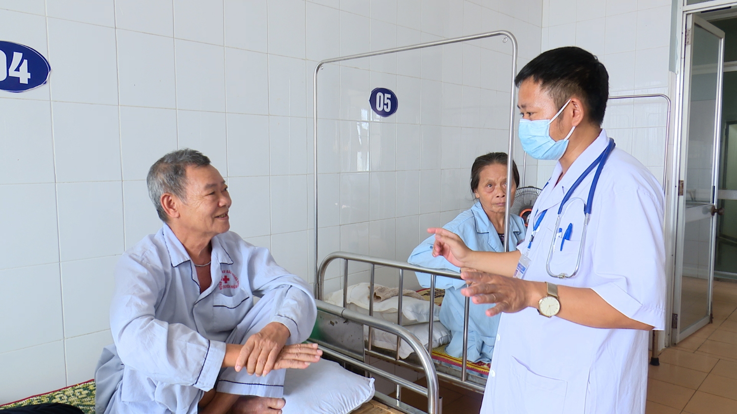Bệnh viện Đa khoa khu vực Bắc Quảng Bình làm tốt công tác khám ...