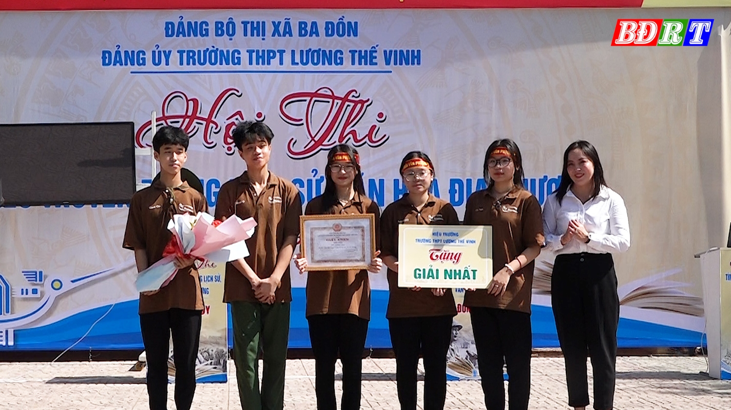 BTC trao giải Nhất cho đội thi có phần thi xuất sắc nhất