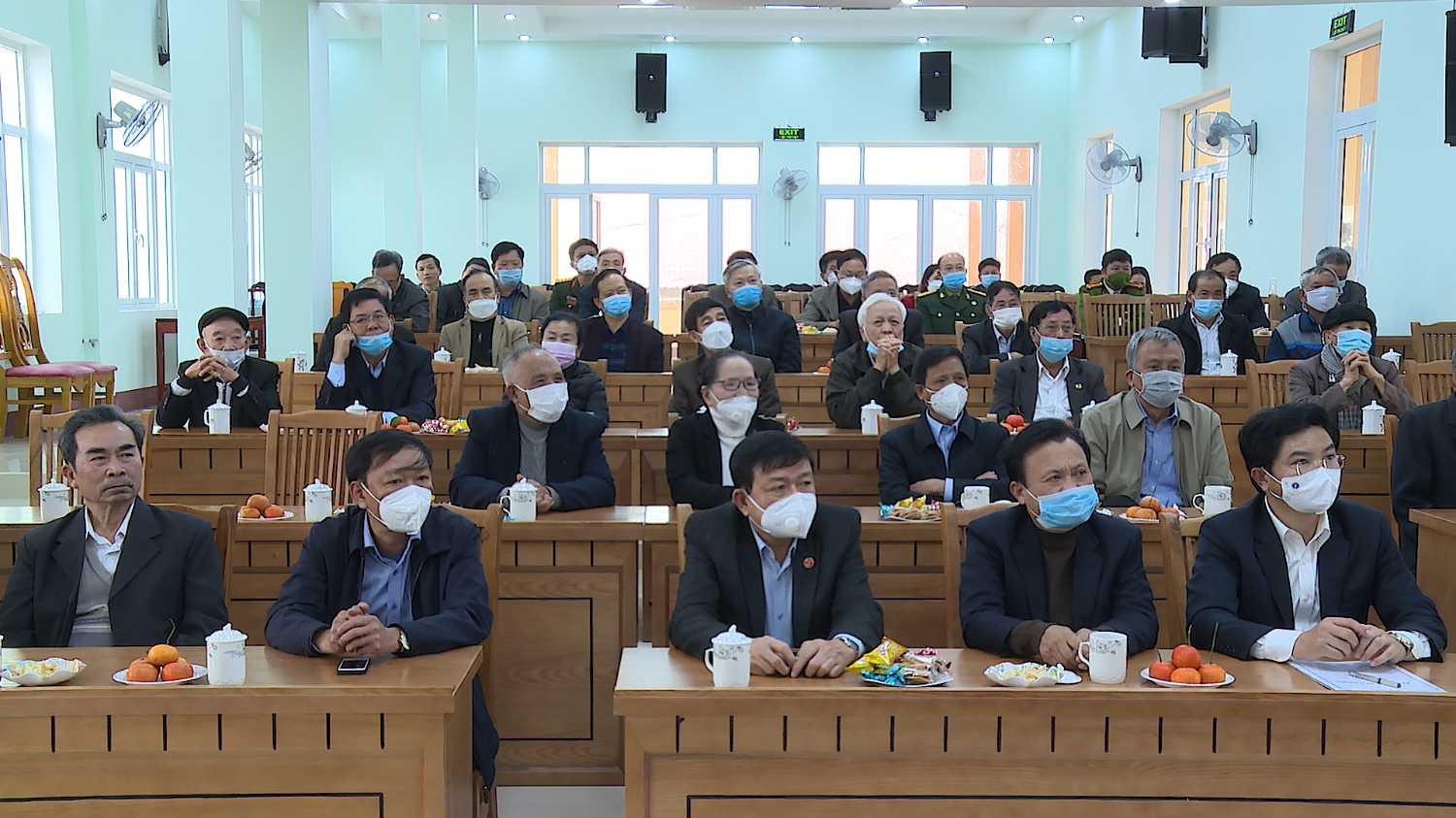 Các đồng chí nguyên lãnh đạo thị xã Ba Đồn và huyện Quảng Trạch qua các thời kỳ tham dự buổi gặp mặt
