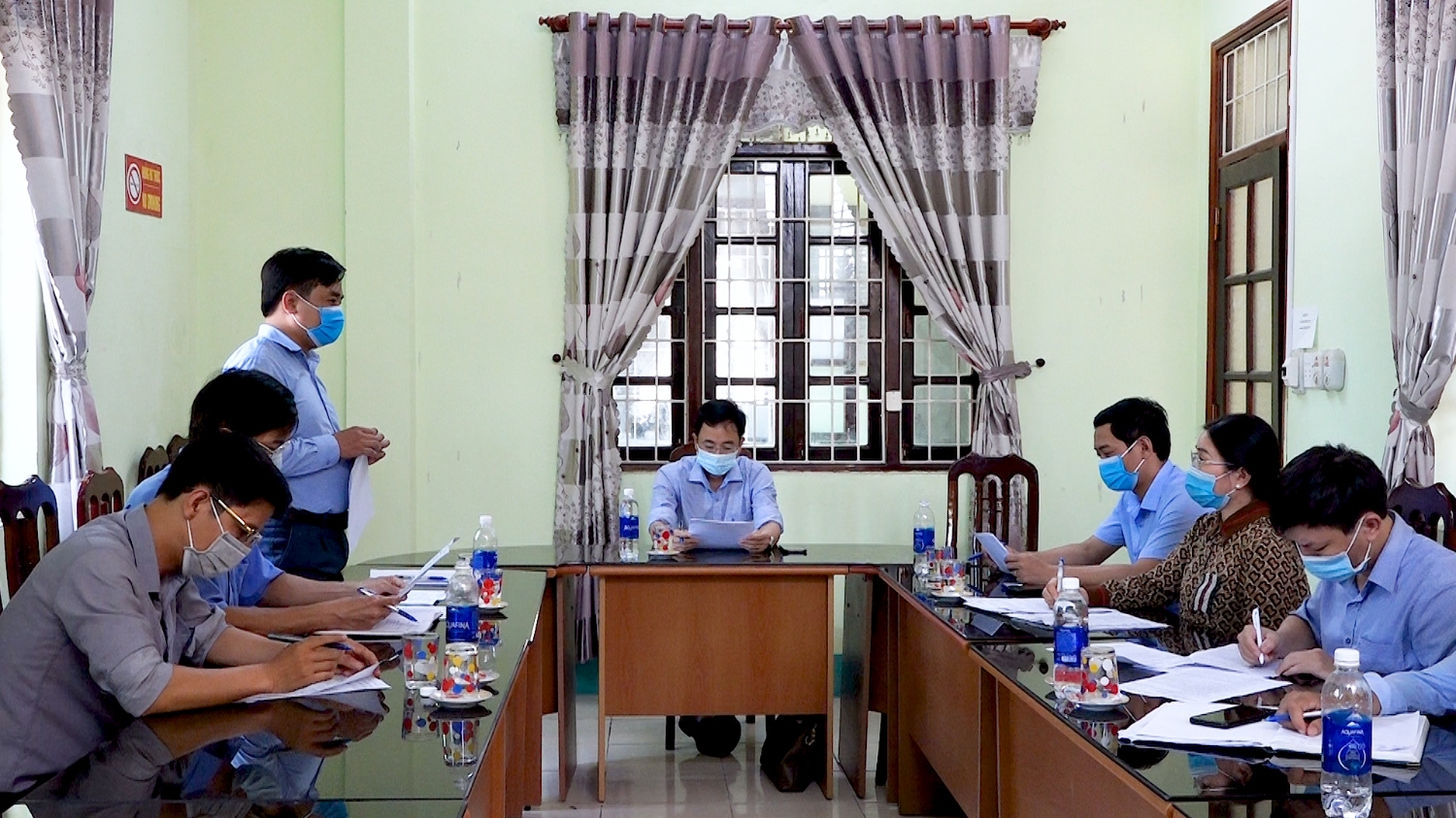 Đoàn kiểm tra Sở GDĐT tỉnh kiểm tra công tác chuẩn bị trước kỳ thi của các hội đồng coi thi tại trường THPT Lương Thế Vinh.