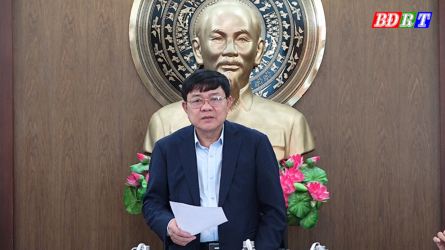 Đồng chí Chủ tịch UBND thị xã Đoàn Minh Thọ kết luận tại buổi làm việc