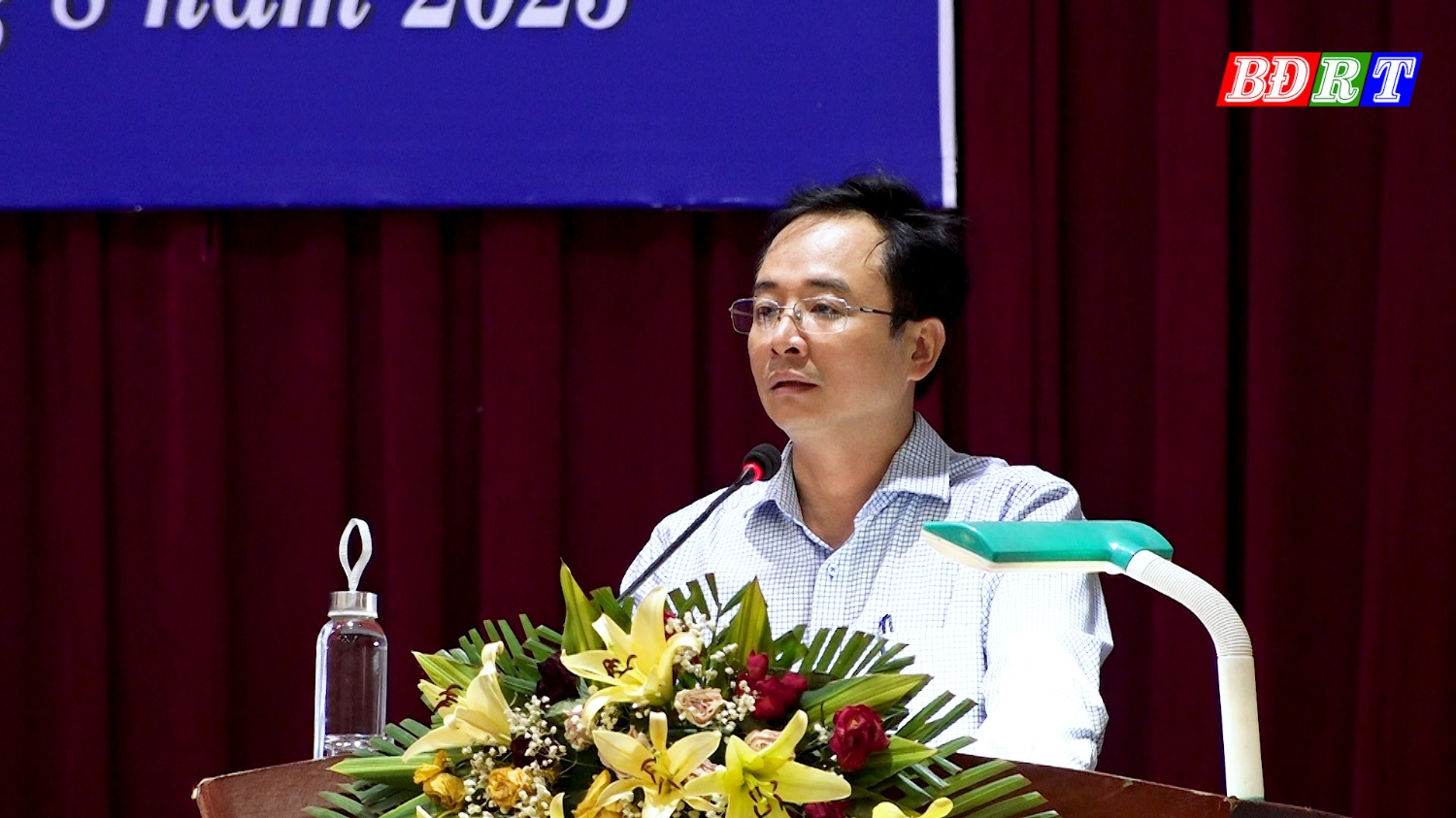 Đồng chí Đặng Ngọc Tuấn, TUV - Giám đốc Sở GD&ĐT phát biểu tại hội nghị