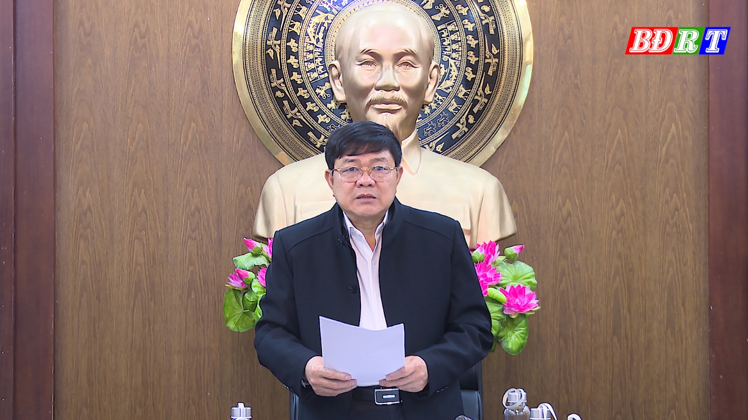 Đồng chí Đoàn Minh Thọ, Phó Bí thư Thị ủy, Chủ tịch UBND thị xã kết luận hội nghị