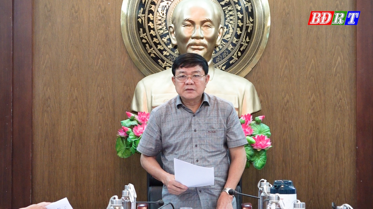 Đồng chí Đoàn Minh Thọ PBT Thị ủy, Chủ tịch UBND thị xã phát biểu kết luận hội nghị (5)