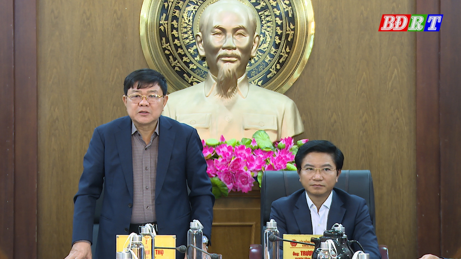 Đồng chí Đoàn Minh Thọ PBT Thị ủy Chủ tịch UBND thị xã kết luận buổi làm việc