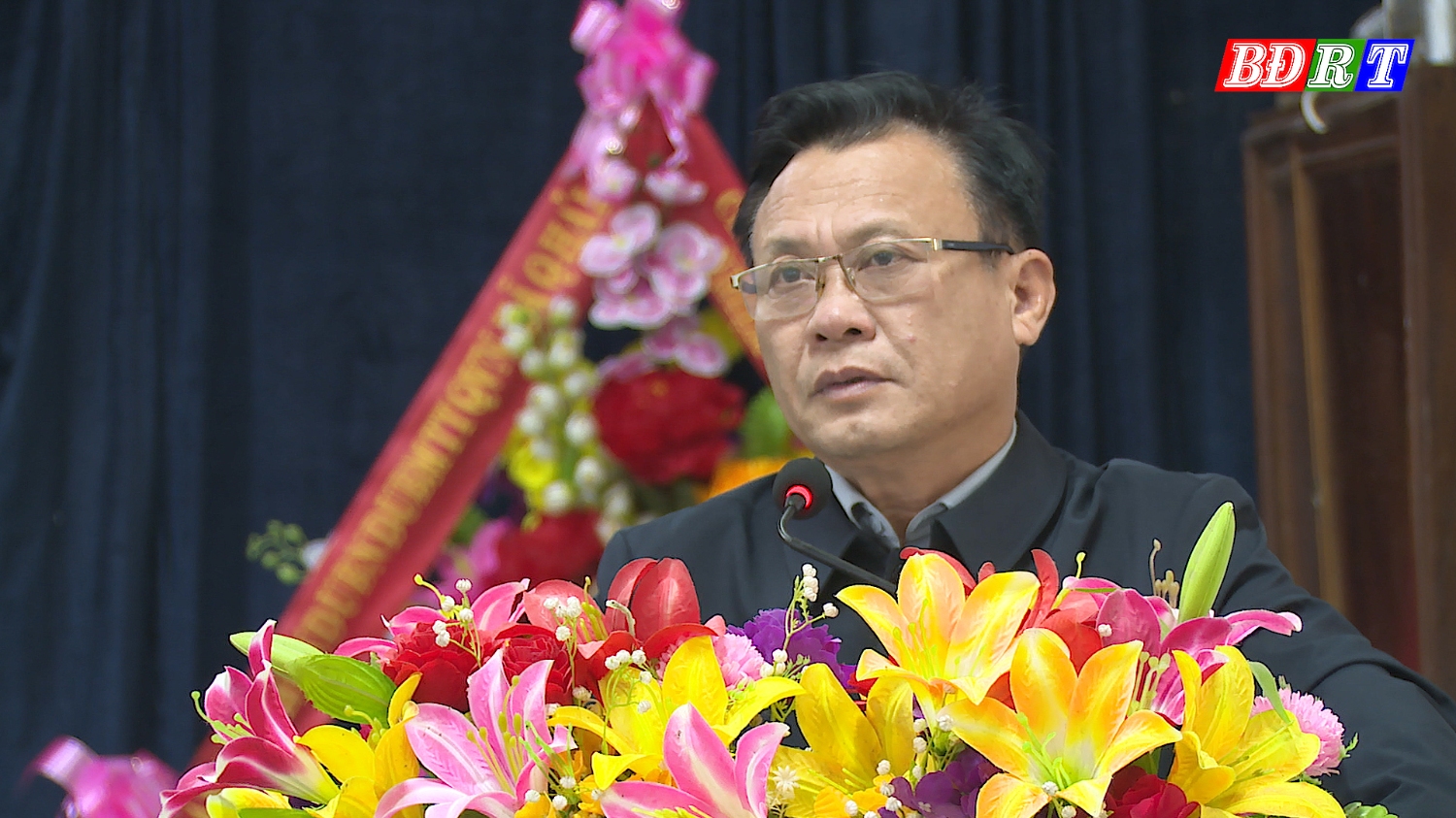 Đồng chí Phạm Duy Quang, Phó Bí thư Thường trực Thị ủy, Chủ tịch HĐND thị xã kết luận hội nghị