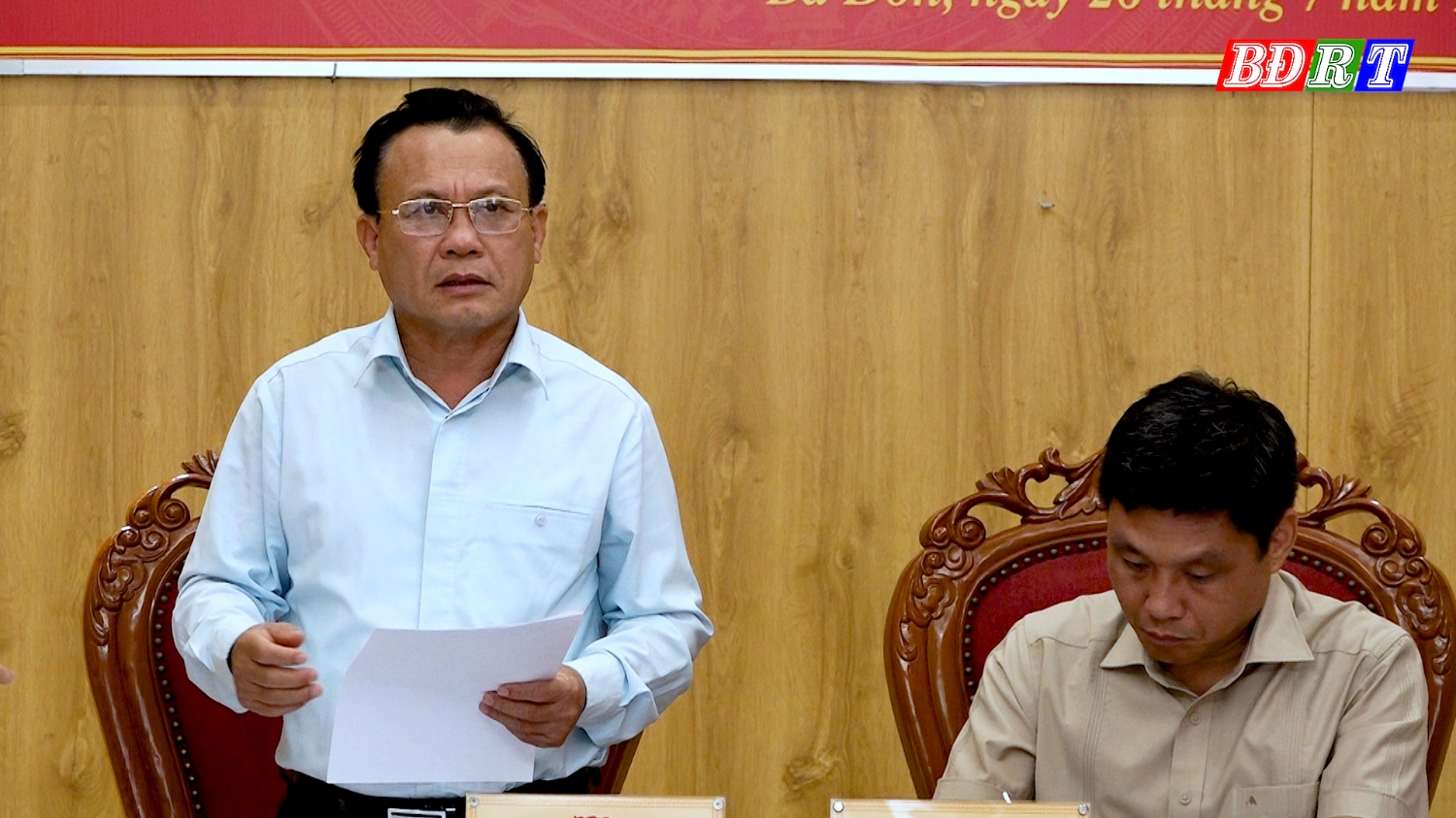 Đồng chí Phạm Duy Quang PBT Thường trực Thị ủy Chủ tịch HĐND thị xã phát biểu tại buổi làm việc