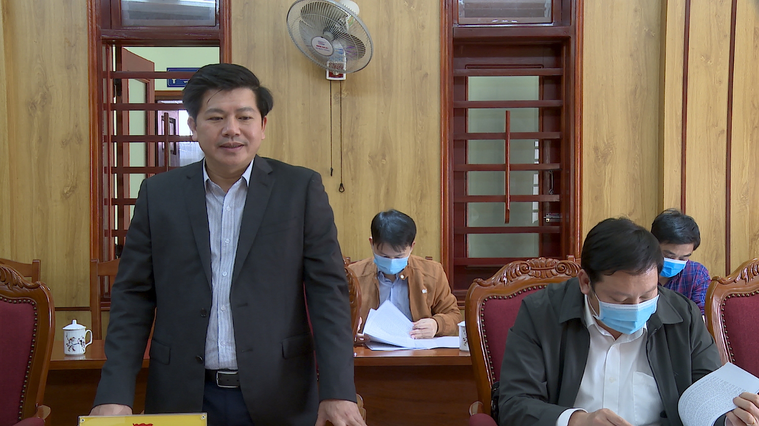 Đồng chí Trần Vũ Khiêm, UVTV, Trưởng Ban Tổ chức Tỉnh ủy phát biểu kết luận buổi làm việc