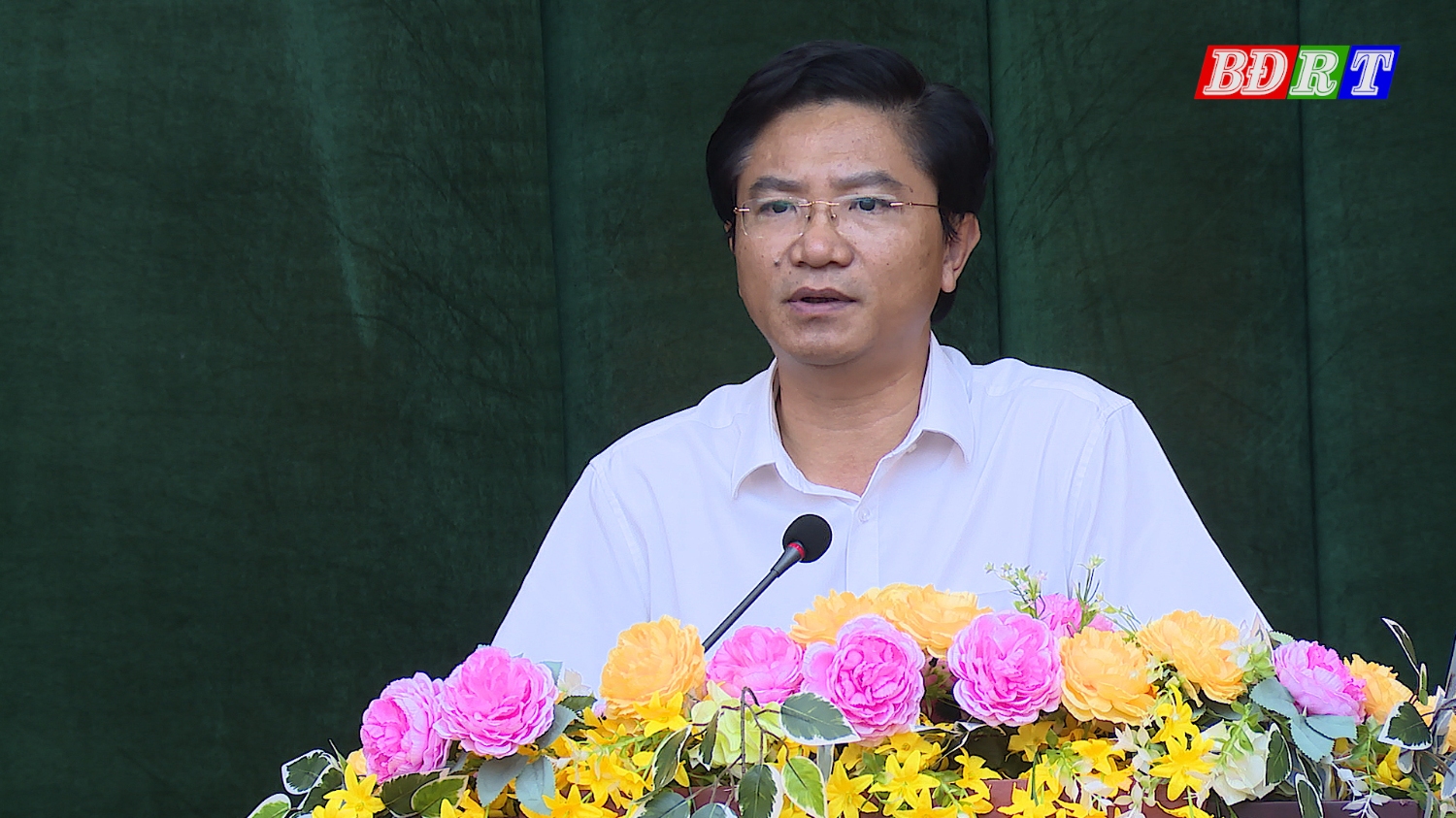 Đồng chí Trương An Ninh UVTV Tỉnh ủy Bí thư Thị ủy Ba Đồn phát biểu tại buổi làm việc