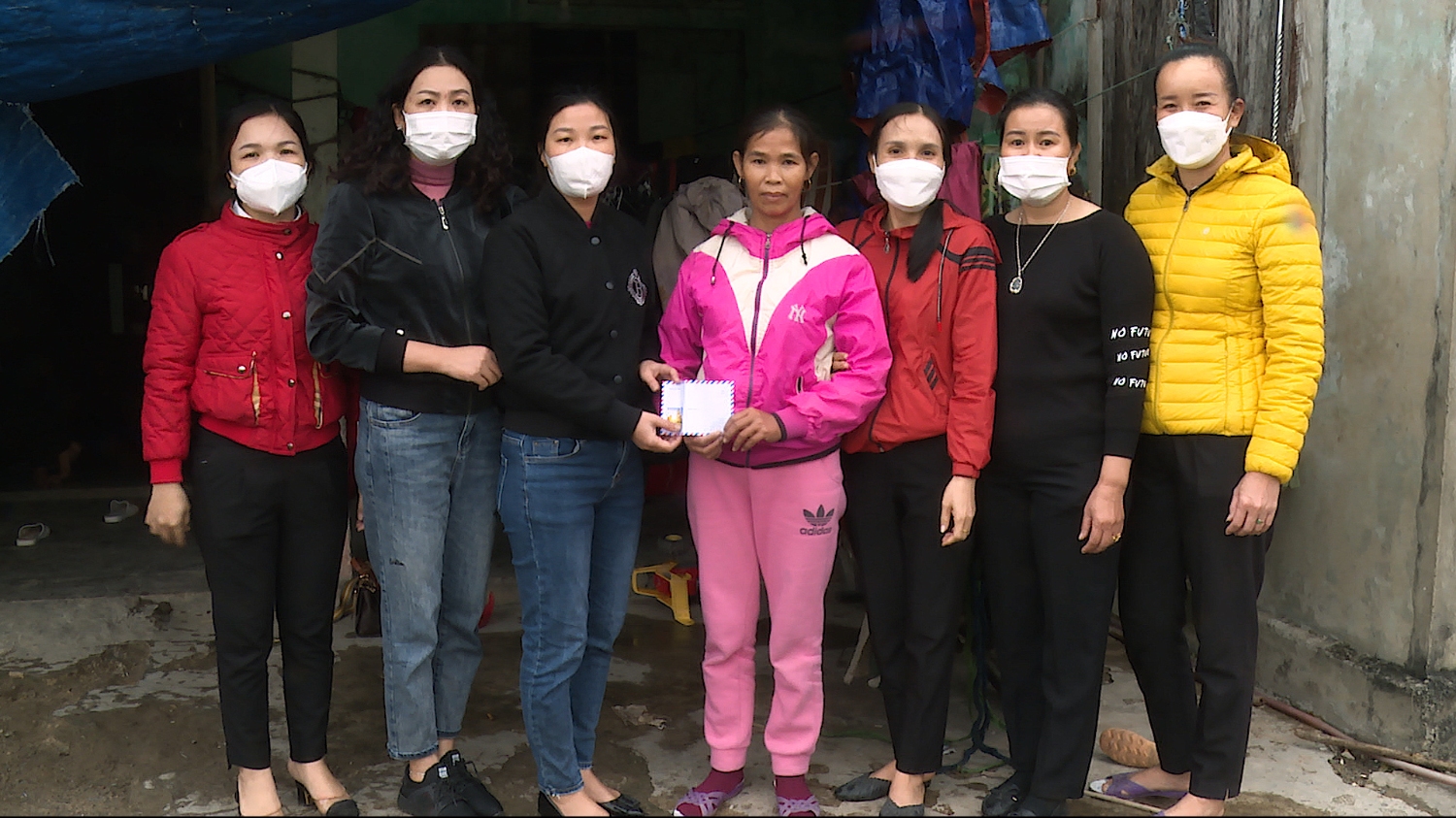 Hội LHPN phường Quảng Thọ hỗ trợ hội viên phụ nữ hoàn cảnh khó khăn