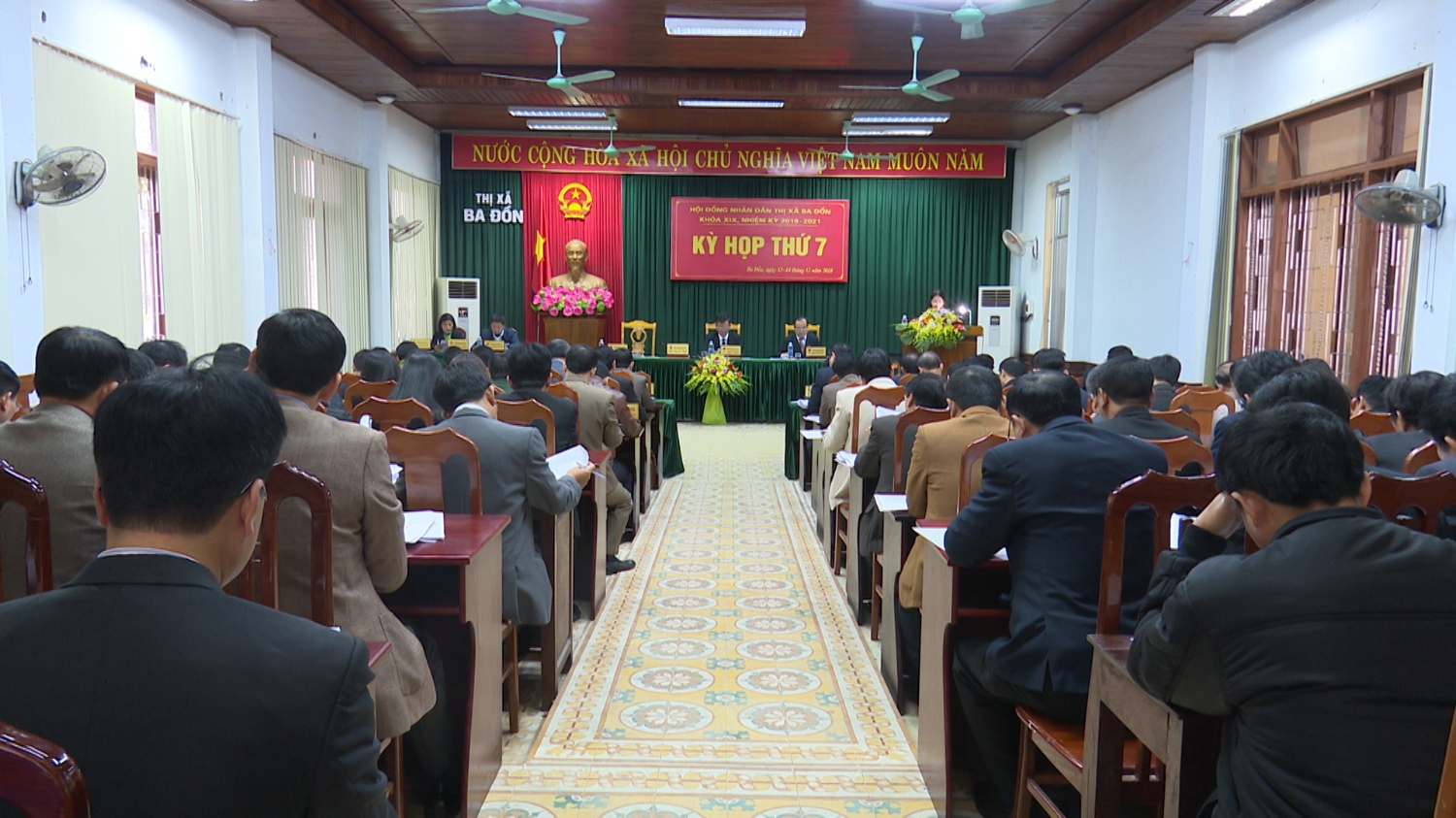 HĐND thị xã Ba Đồn khóa XIX tổ chức thành công kỳ họp thứ 7.