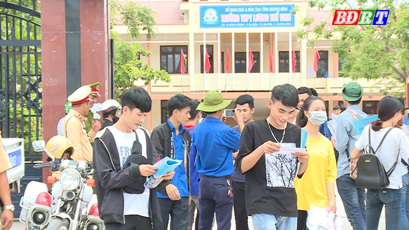 Kỳ thi THPT quốc gia năm học 2017-2018 trên địa bàn thị xã Ba Đồn: Diễn ra nghiêm túc và đúng quy chế.
