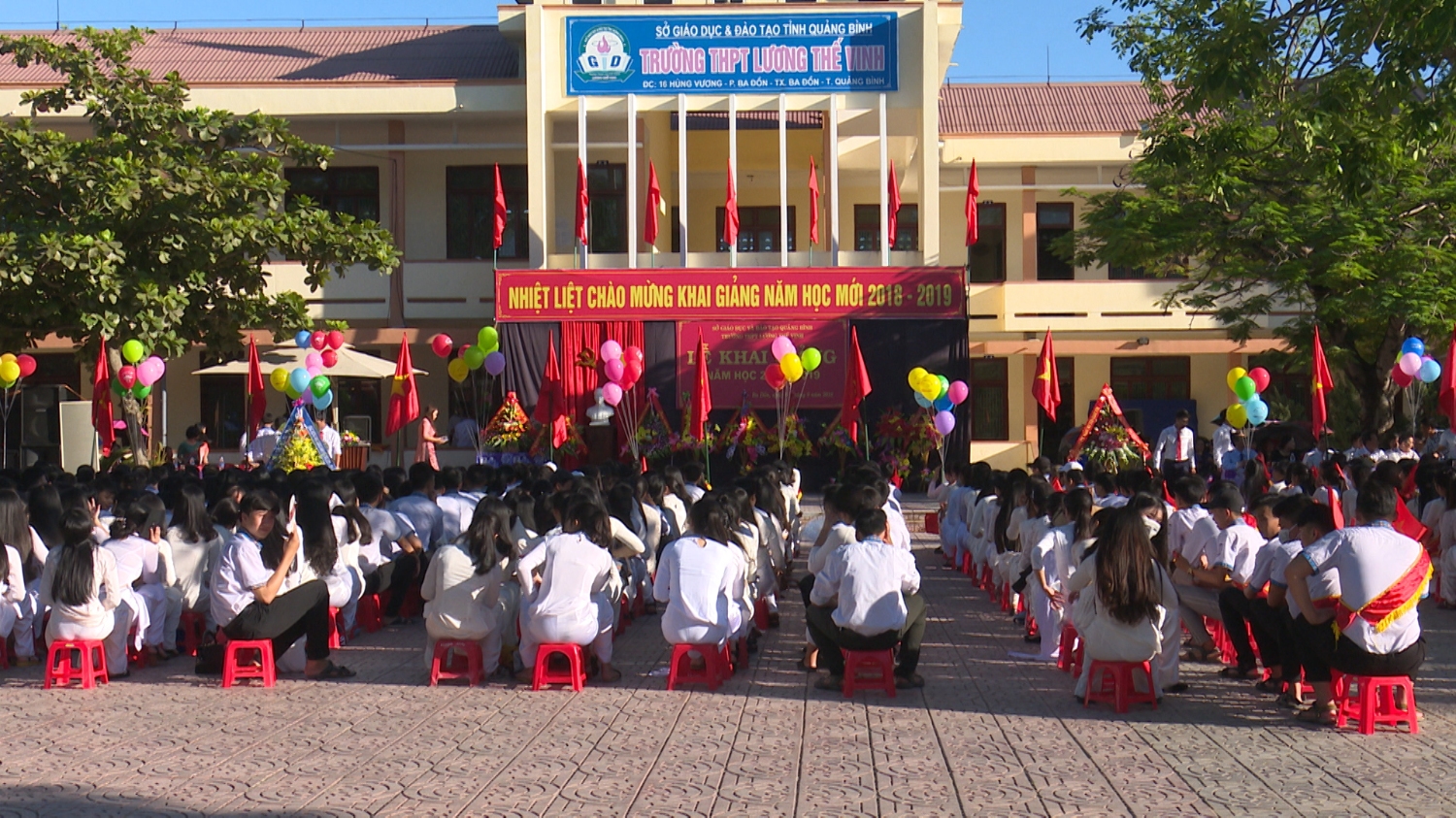Lãnh đạo thị xã Ba Đồn dự lễ khai giảng năm học mới 2018-2019 tại các trường học trên địa bàn