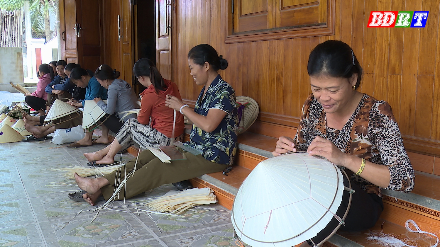 Phát triển Làng nghề nón lá truyền thống xã Quảng Hải