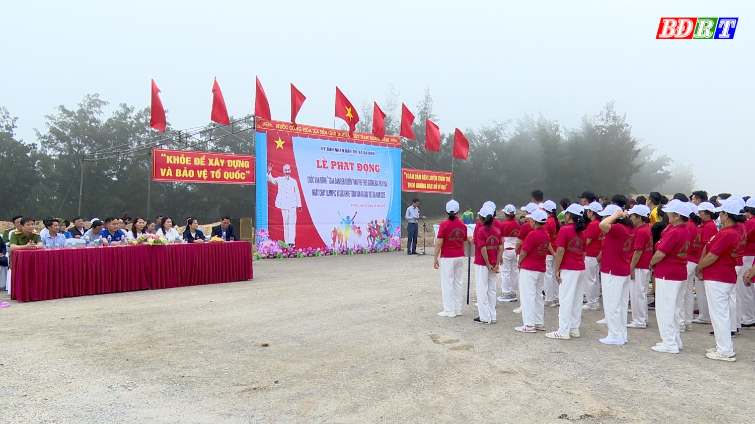 Quang cảnh lễ phát động Cuộc vận động “Toàn dân rèn luyện thân thể theo gương Bác Hồ vĩ đại”