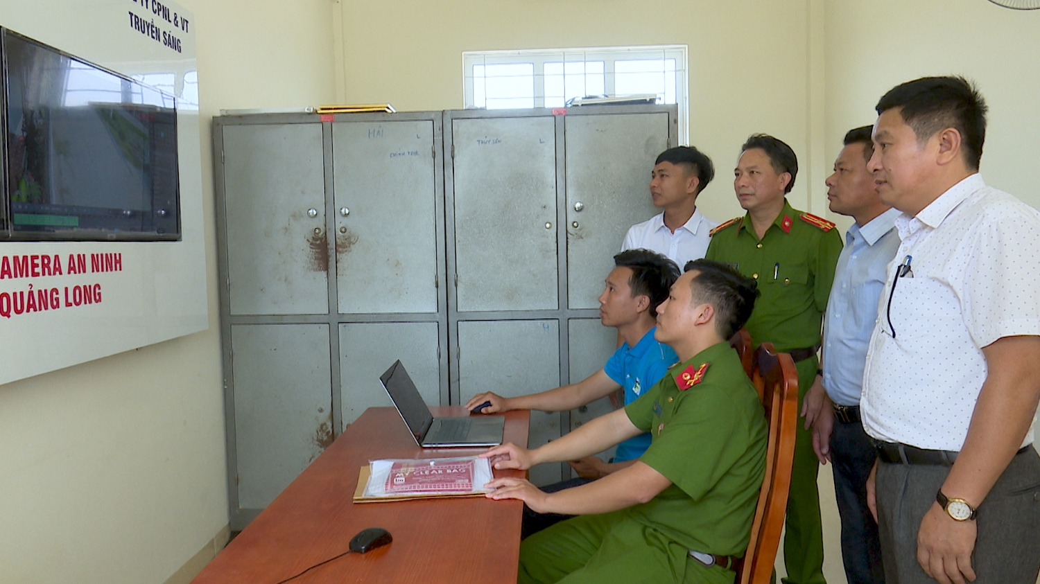 Ra mắt mô hình “camera giám sát an ninh trật tự” phường Quảng Long.