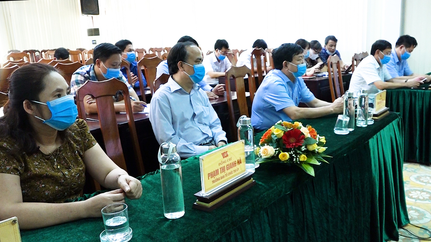 Thị xã Ba Đồn tham dự Hội nghị tổng kết công tác bầu cử đại biểu Quốc hội khóa XV và đại biểu HĐND các cấp nhiệm kỳ 2021 2026 bằng hình thức trực tuyến