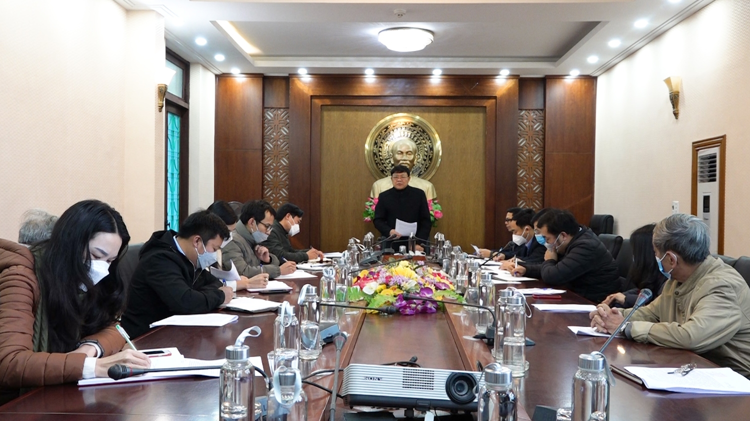 Đồng chí Đoàn Minh Thọ-Phó Bí thư Thị ủy- Chủ tịch UBND thị xã phát biểu chỉ đạo tại buổi làm việc.