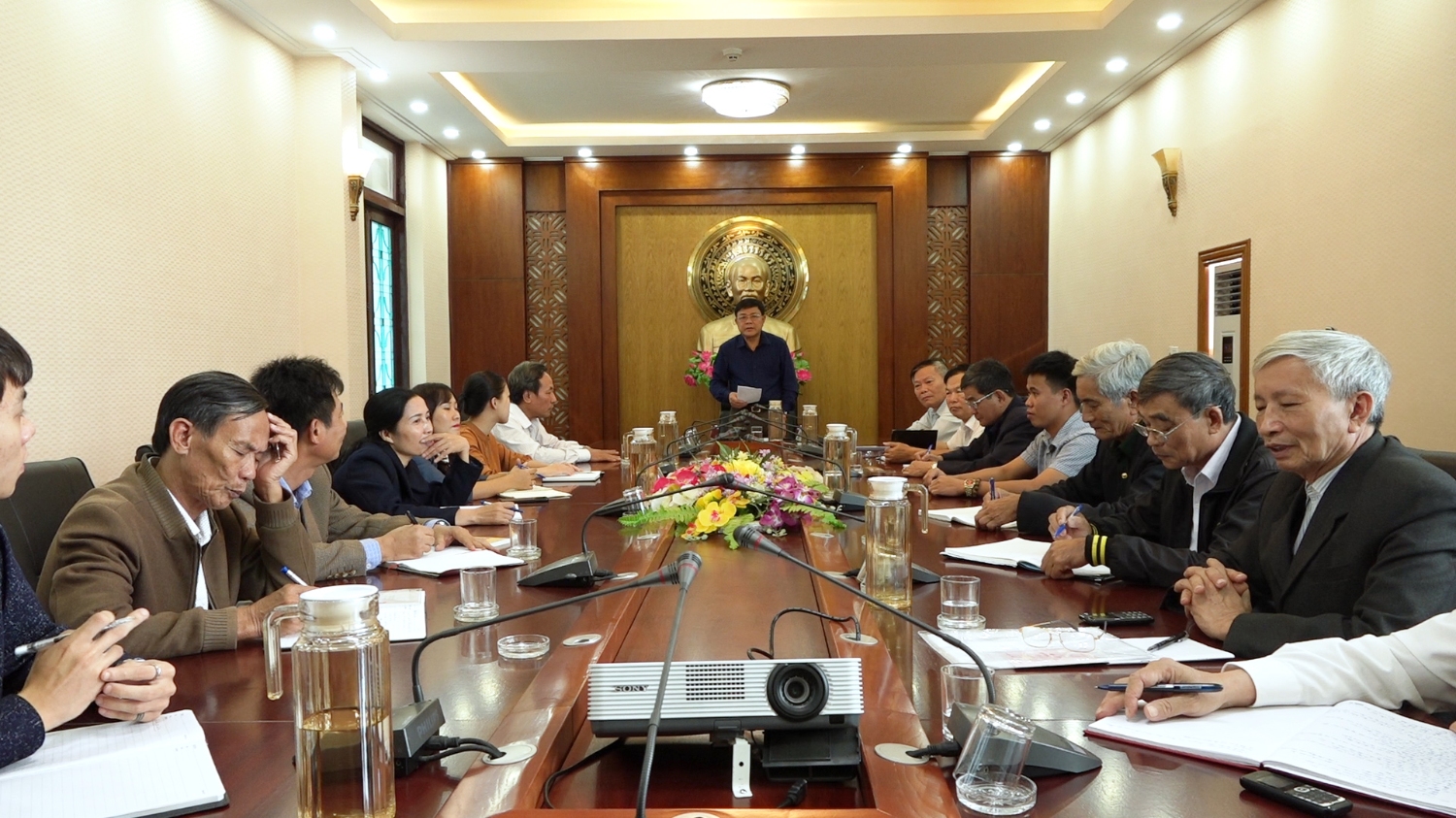 Đồng chí Chủ tịch UBND thị xã Ba Đồn làm việc với các Hội tổ chức xã hội, xã hội - nghề nghiệp trên địa bàn thị xã.